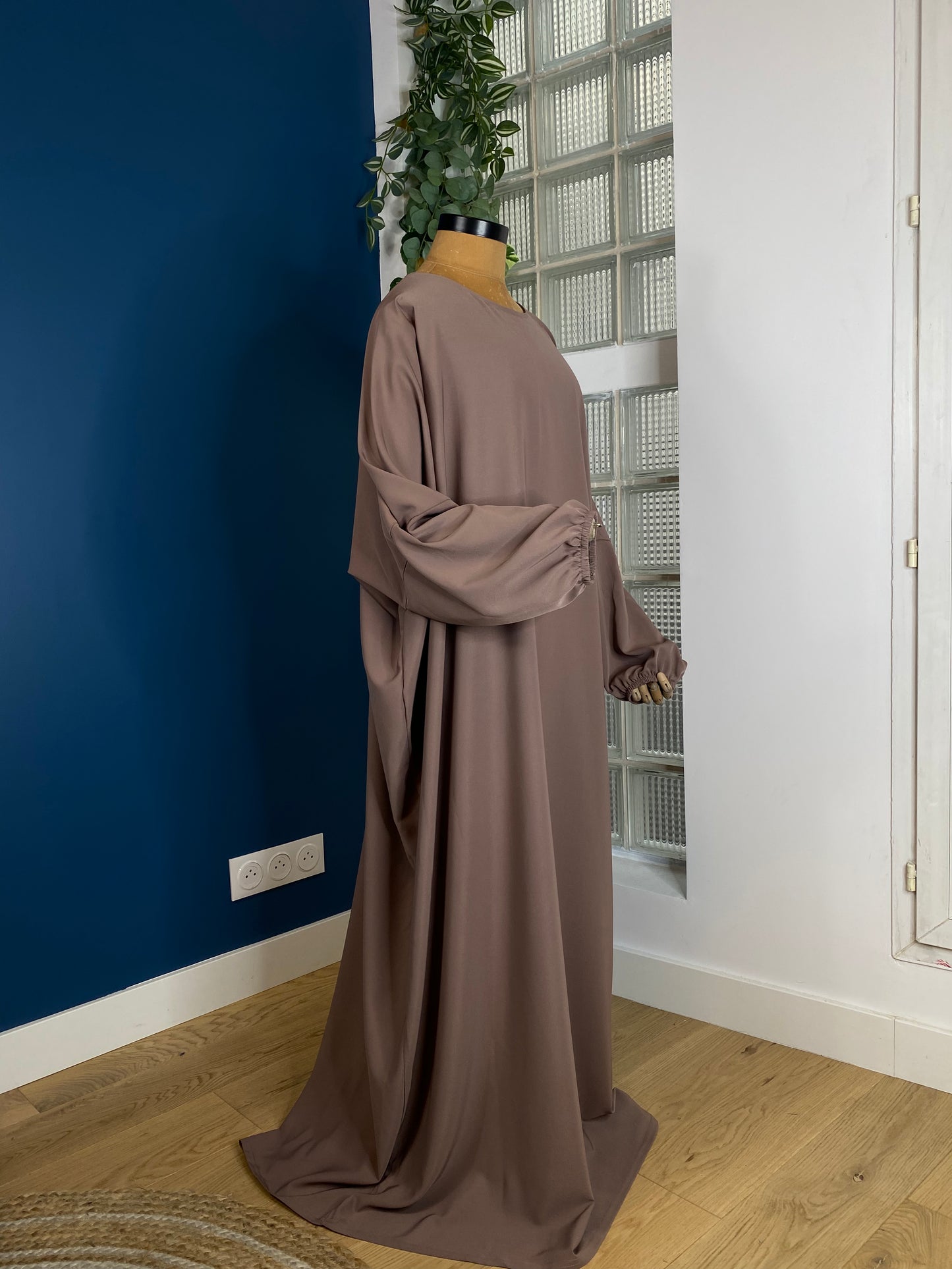 ABAYA BALQIS TAUPE VIOLINE